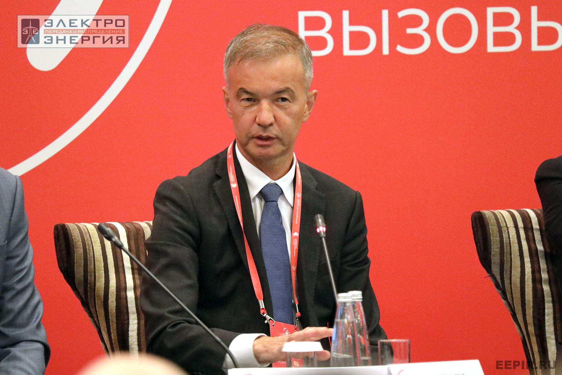 На конференции «Энергия для потребителей»: эксперты обсудили строительство новой генерации, длинные сети и борьбу с аварийностью