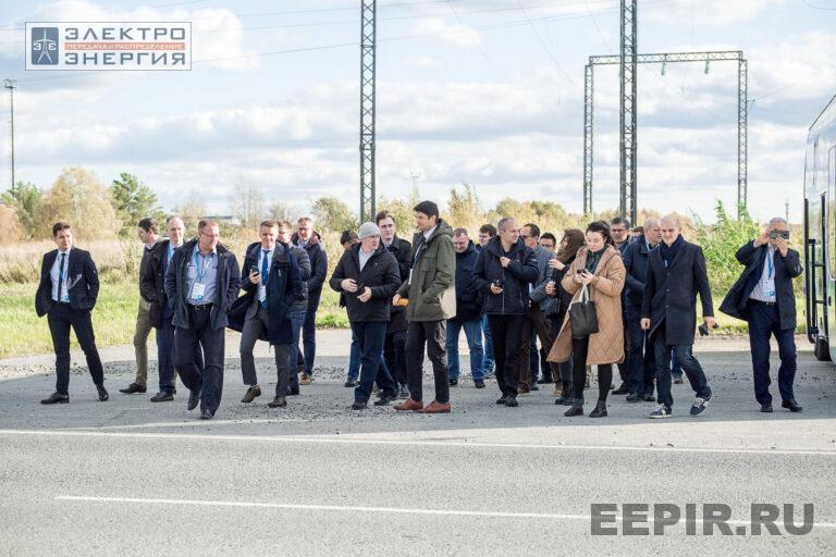 Экскурсия на Испытательный полигон для внедрения цифровых технологий в энергетику на базе подстанции 110 кВ ЗапСиб-2 ООО «ЗапСибНефтехим» (25 сентября 2024 г.) фото