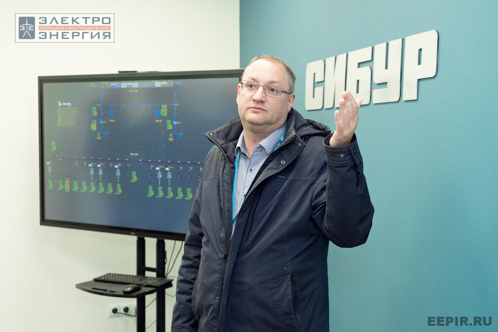 На экскурсии на Испытательный полигон для внедрения цифровых технологий в энергетику на базе подстанции 110 кВ ЗапСиб-2 ООО «ЗапСибНефтехим» (25 сентября 2024 г.)