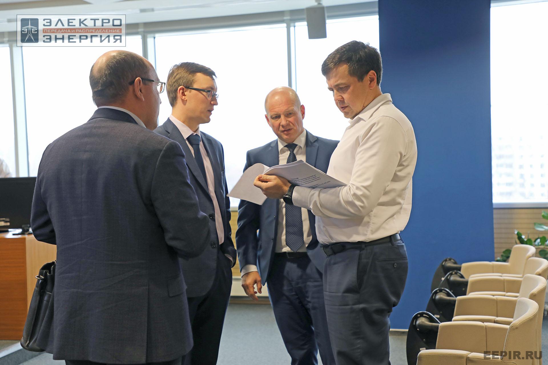 На заседании Секций 1 и 2 НТС ПАО «Россети»