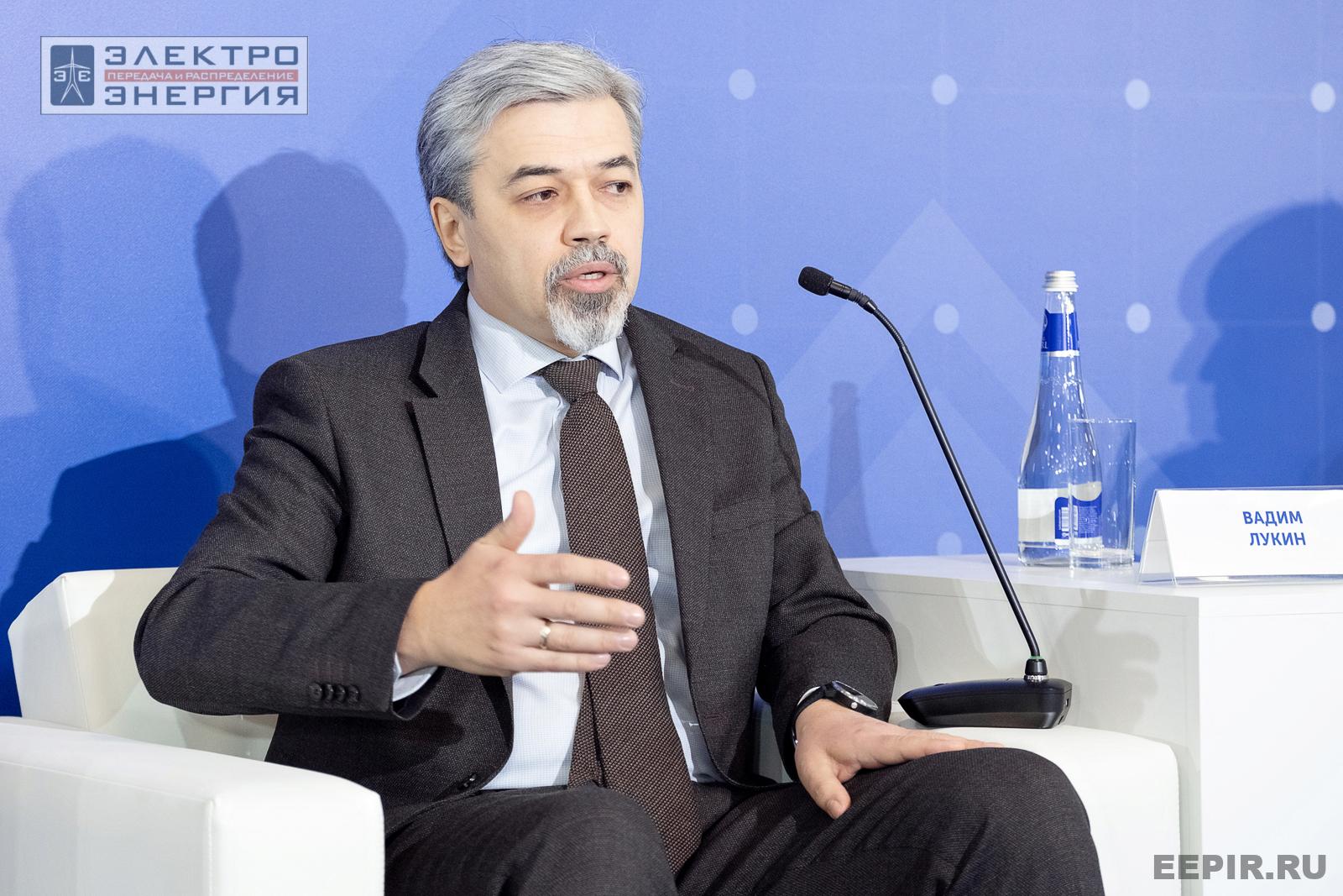 На панельной дискуссии на МФЭС-2024 «Первые итоги консолидации. Новое качество работы территориальных сетевых организаций»