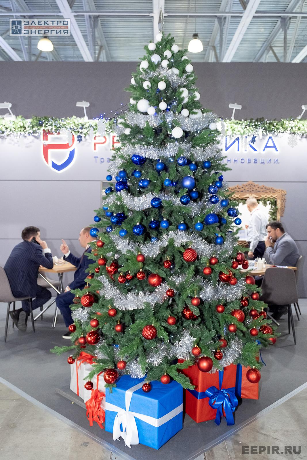 На выставке МФЭС-2024 (Часть 1)