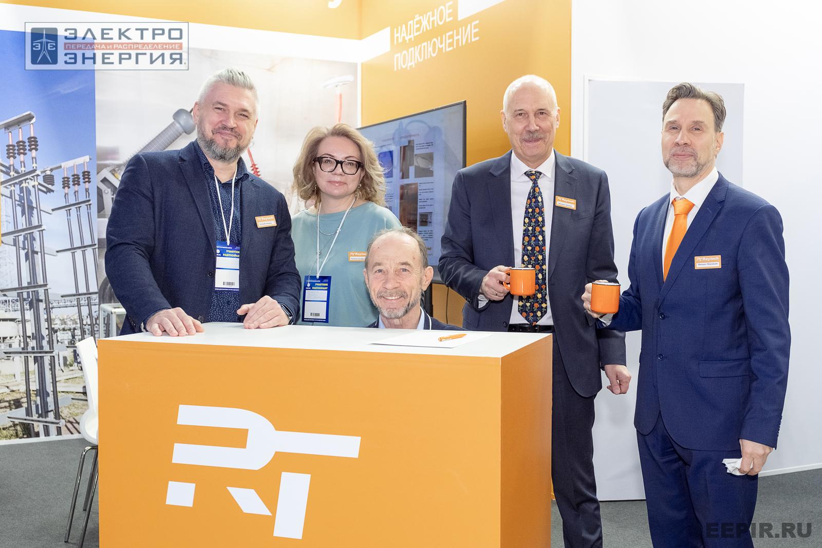 На выставке МФЭС-2024 (Часть 1)