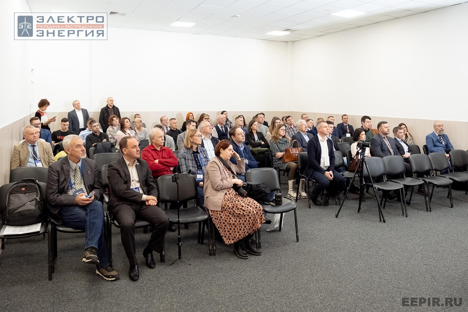 На конференции Ассоциации «Электросетьизоляция» на МФЭС-2024 «Линии электропередачи — кровеносные сосуды энергетики»