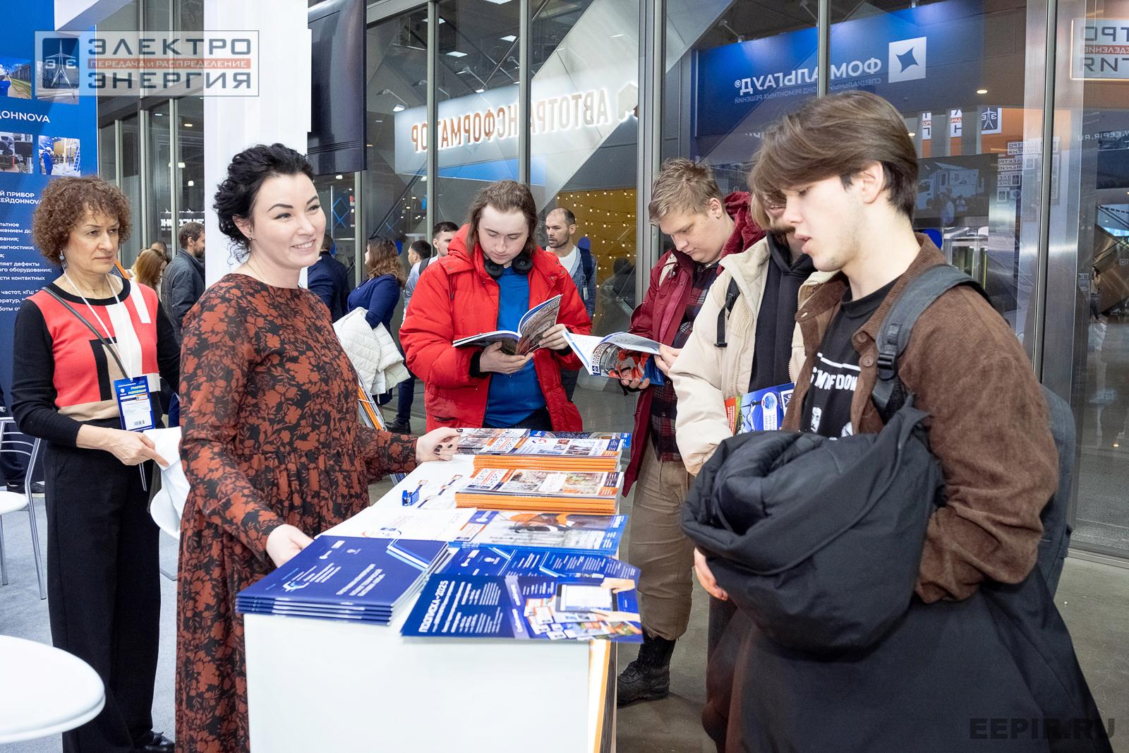 На выставке МФЭС-2024 (Часть 2)