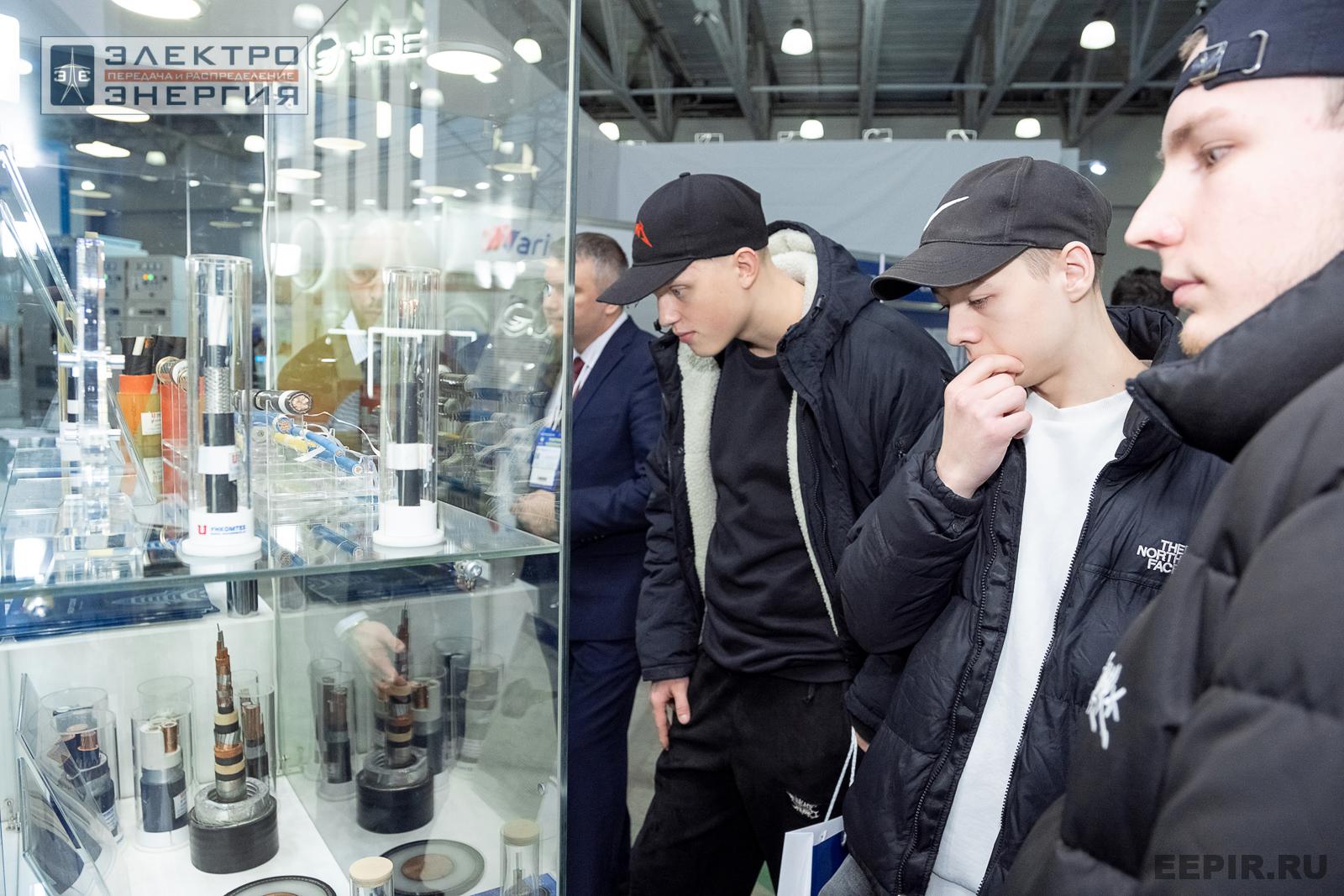 На выставке МФЭС-2024 (Часть 2)