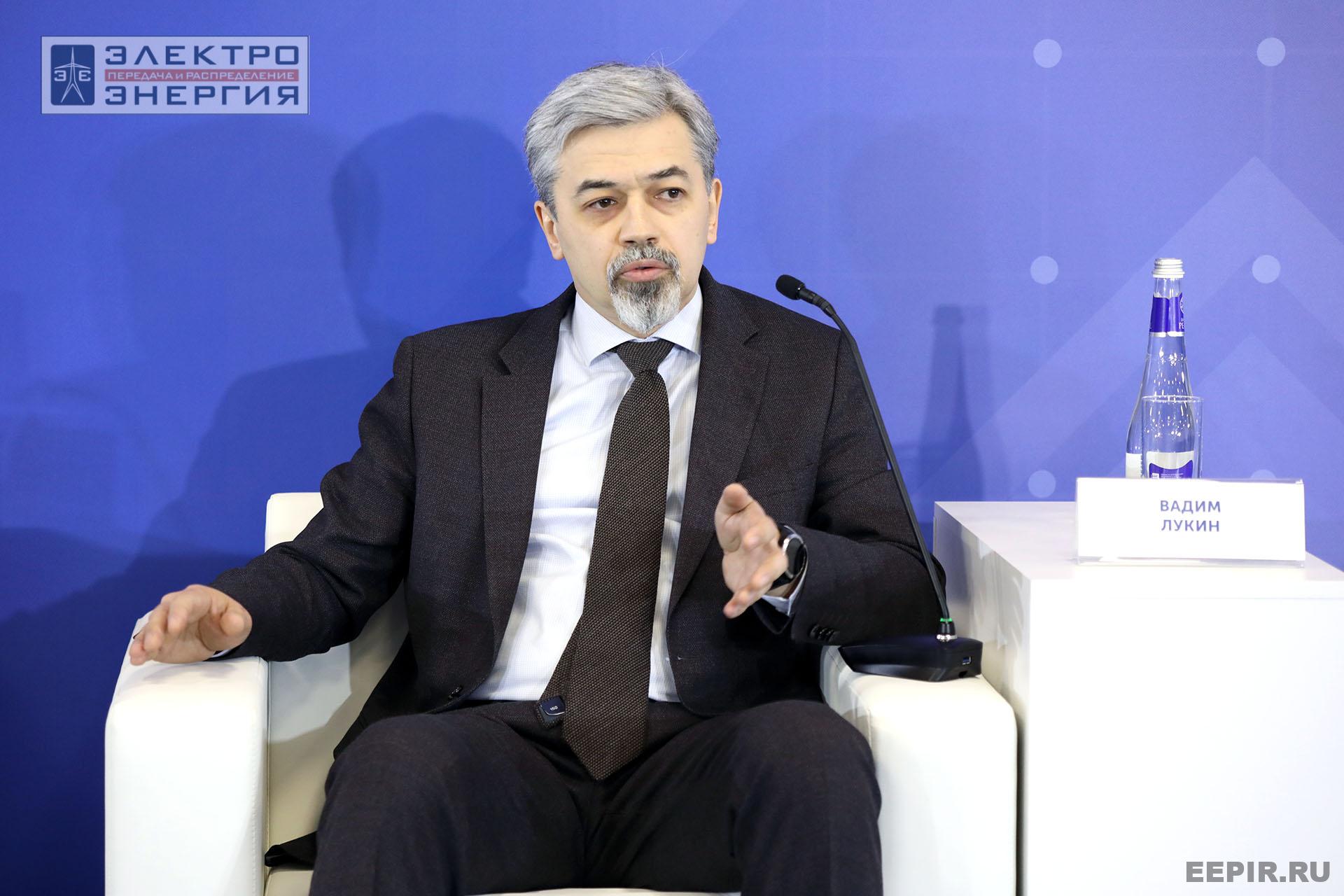 На панельной дискуссии на МФЭС-2024 «Первые итоги консолидации. Новое качество работы территориальных сетевых организаций»