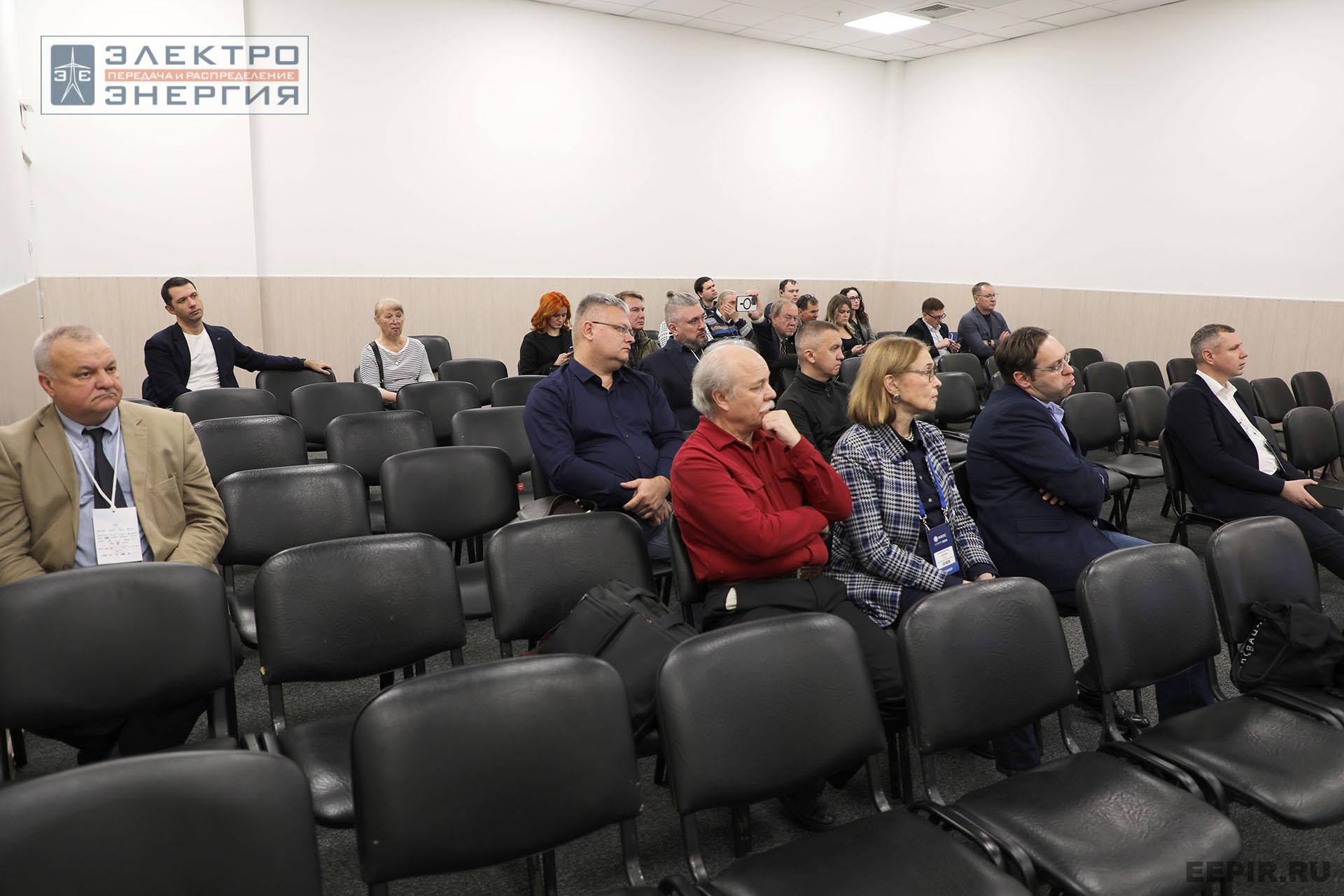 На конференции Ассоциации «Электросетьизоляция» на МФЭС-2024 «Линии электропередачи — кровеносные сосуды энергетики»