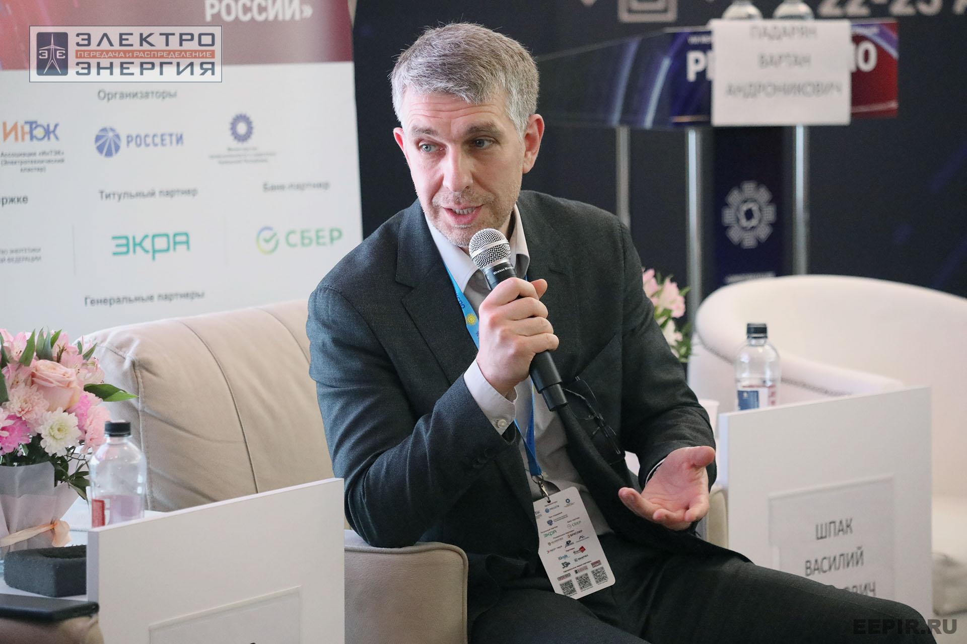 Работа круглого стола «Требования ФСТЭК России и ПАО «Россети» к разработке безопасного программного обеспечения» на «РЕЛАВЭКСПО-2025»