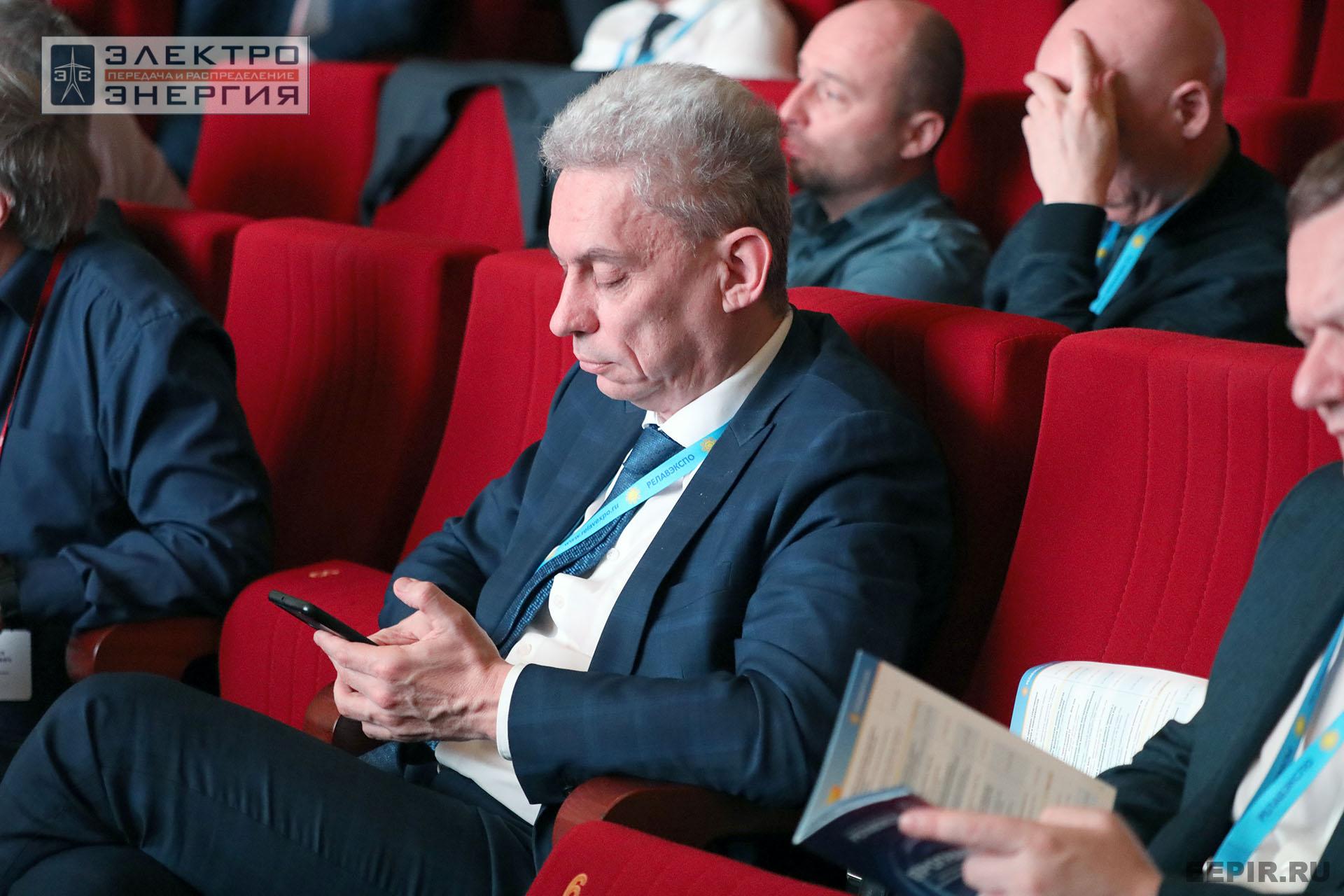 Работа секции ПАО «Россети» «Эксплуатация и развитие устройств РЗА и АСУ ТП» на «РЕЛАВЭКСПО-2025»