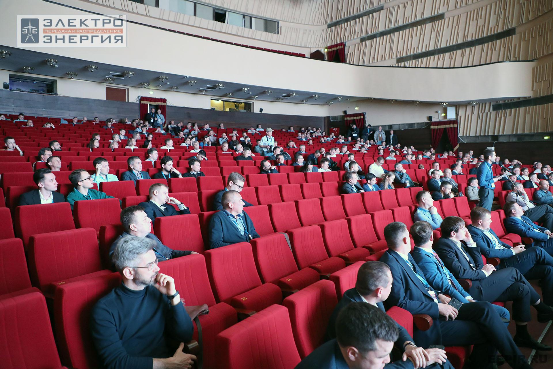 Работа секции ПАО «Россети» «Эксплуатация и развитие устройств РЗА и АСУ ТП» на «РЕЛАВЭКСПО-2025»