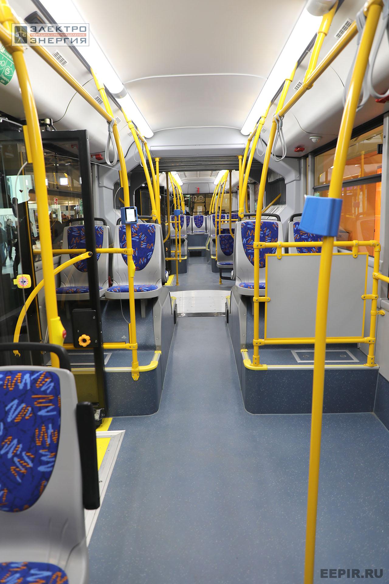 На 14-й международной выставке «ЭлектроТранс-2025»