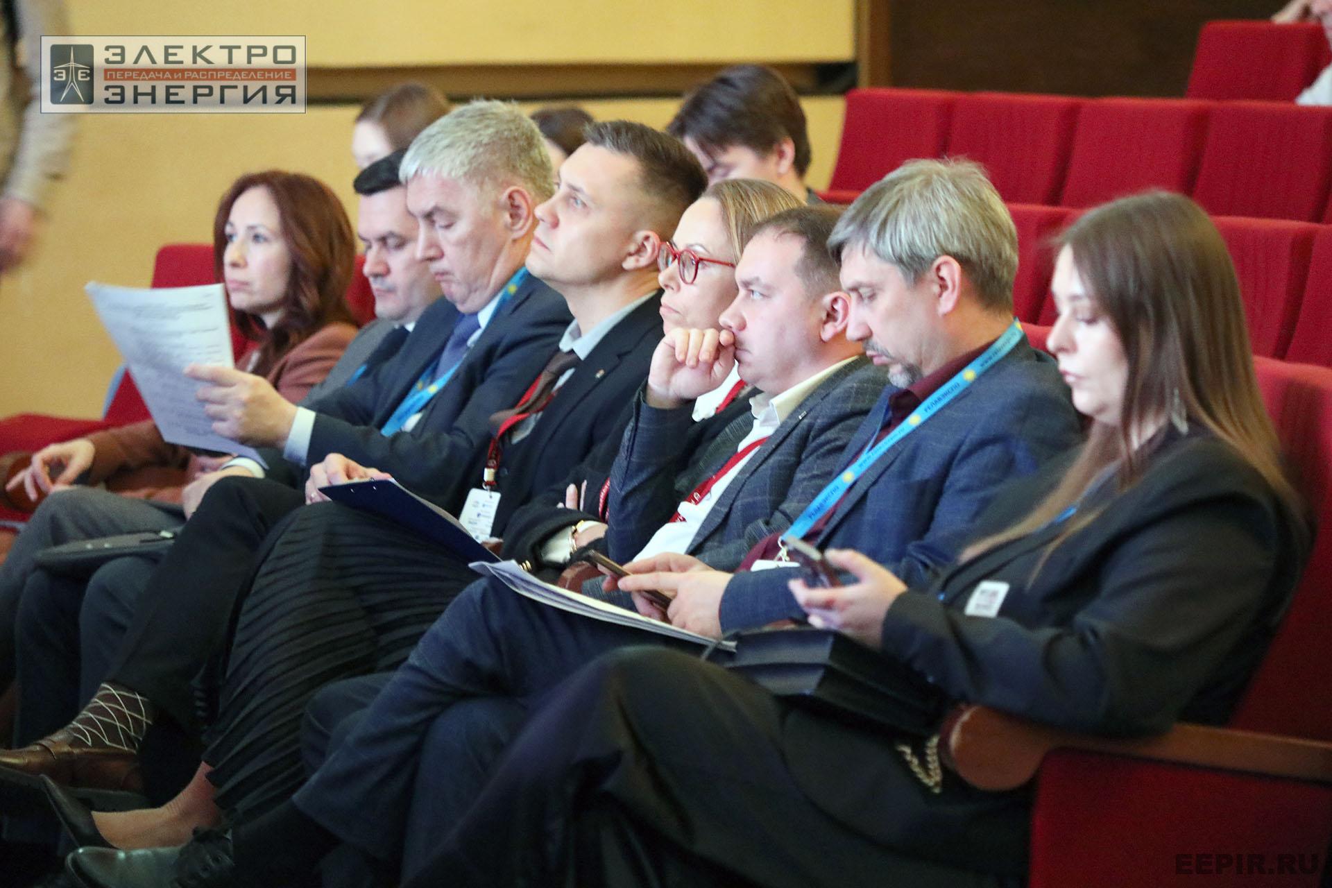 На пленарном заседании «Цифровизация и технологическая независимость электроэнергетики России» в рамках форума «РЕЛАВЭКСПО-2025»