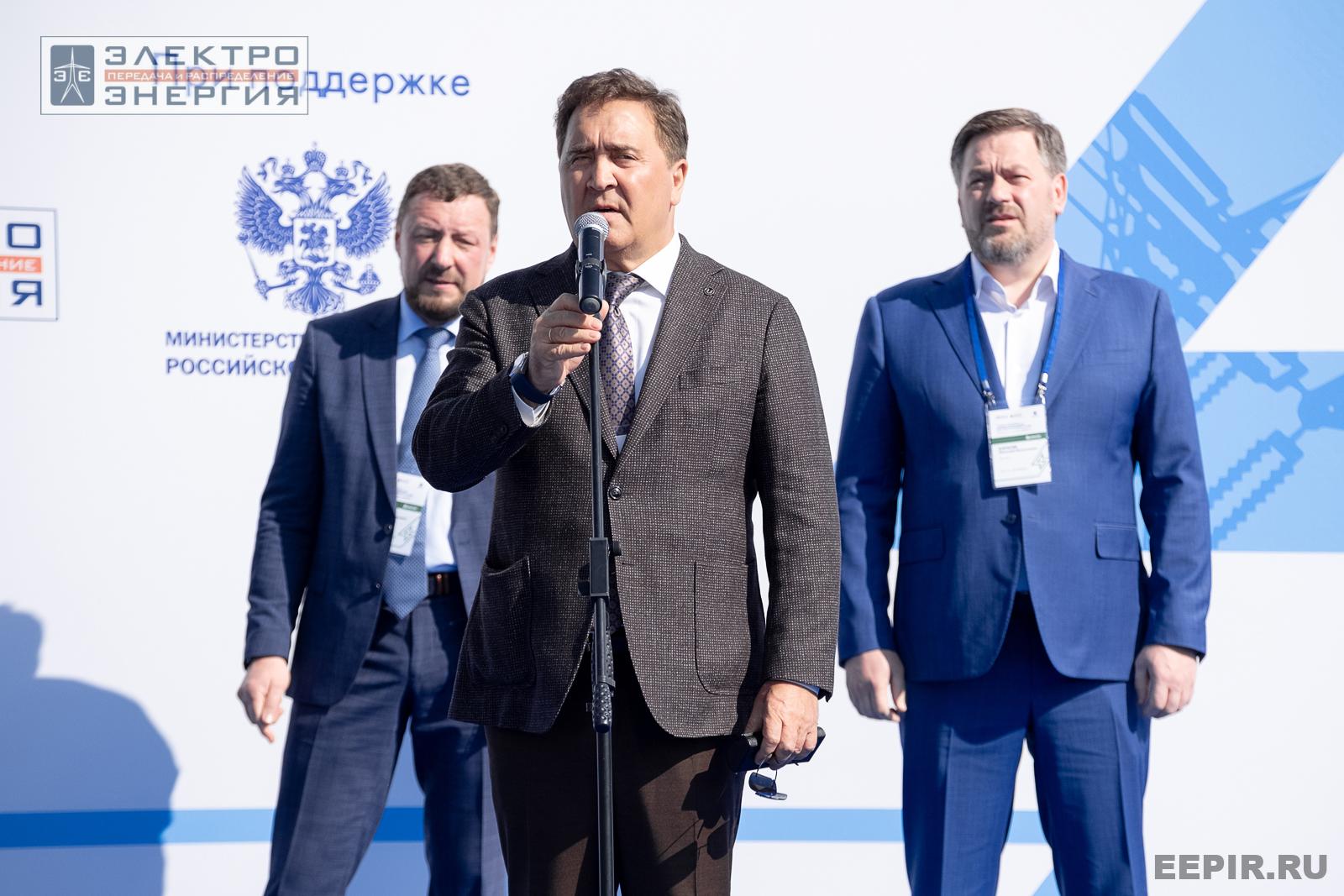 На семинаре-практикуме «Новые технологии для электрических сетей»