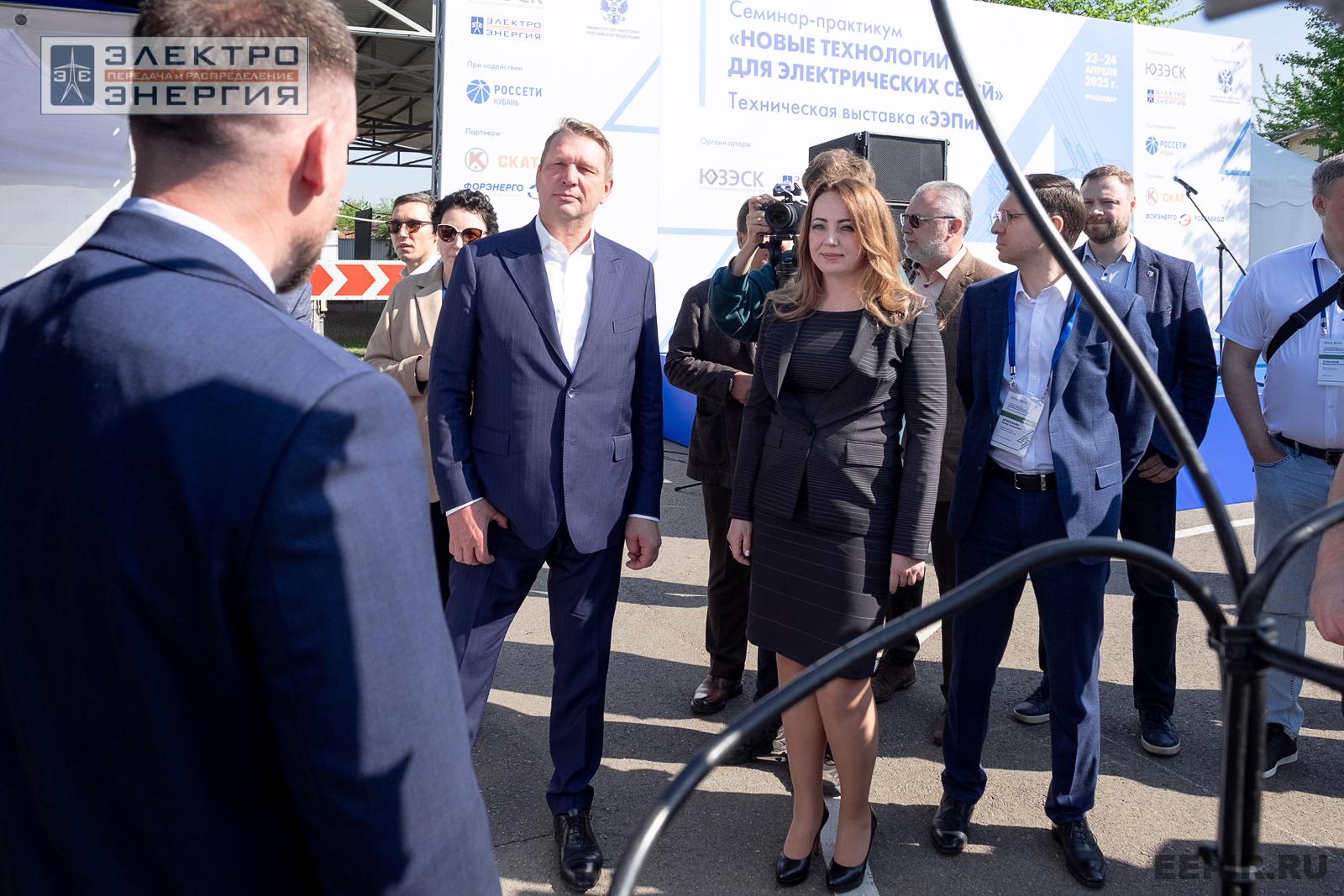 На семинаре-практикуме «Новые технологии для электрических сетей»