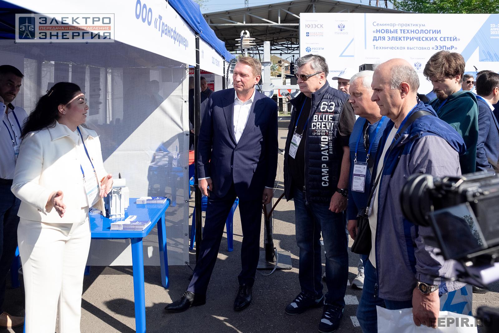 На семинаре-практикуме «Новые технологии для электрических сетей»