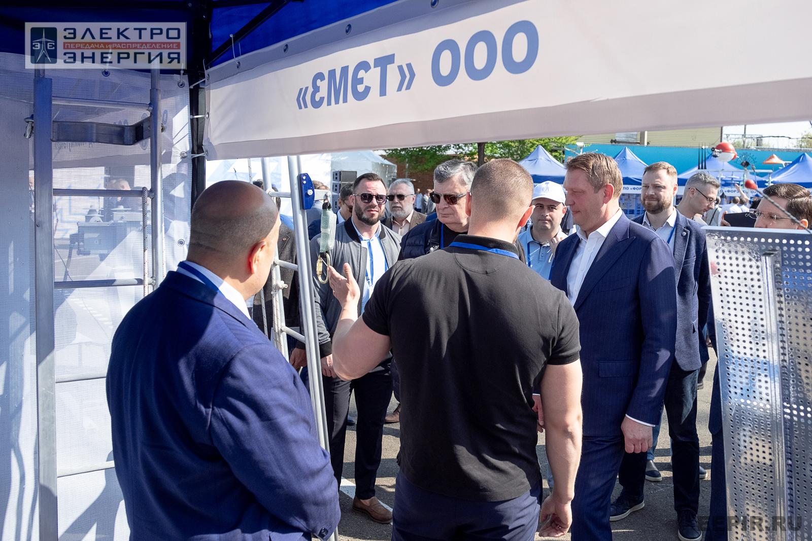 На семинаре-практикуме «Новые технологии для электрических сетей»