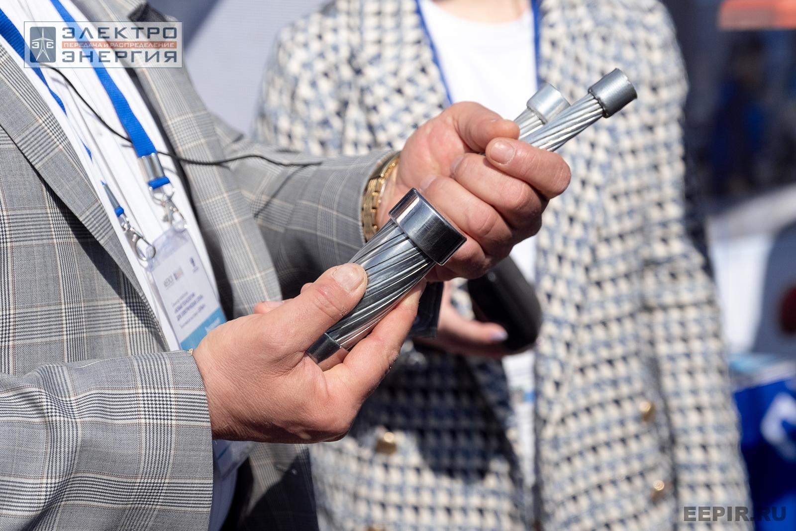 На семинаре-практикуме «Новые технологии для электрических сетей»