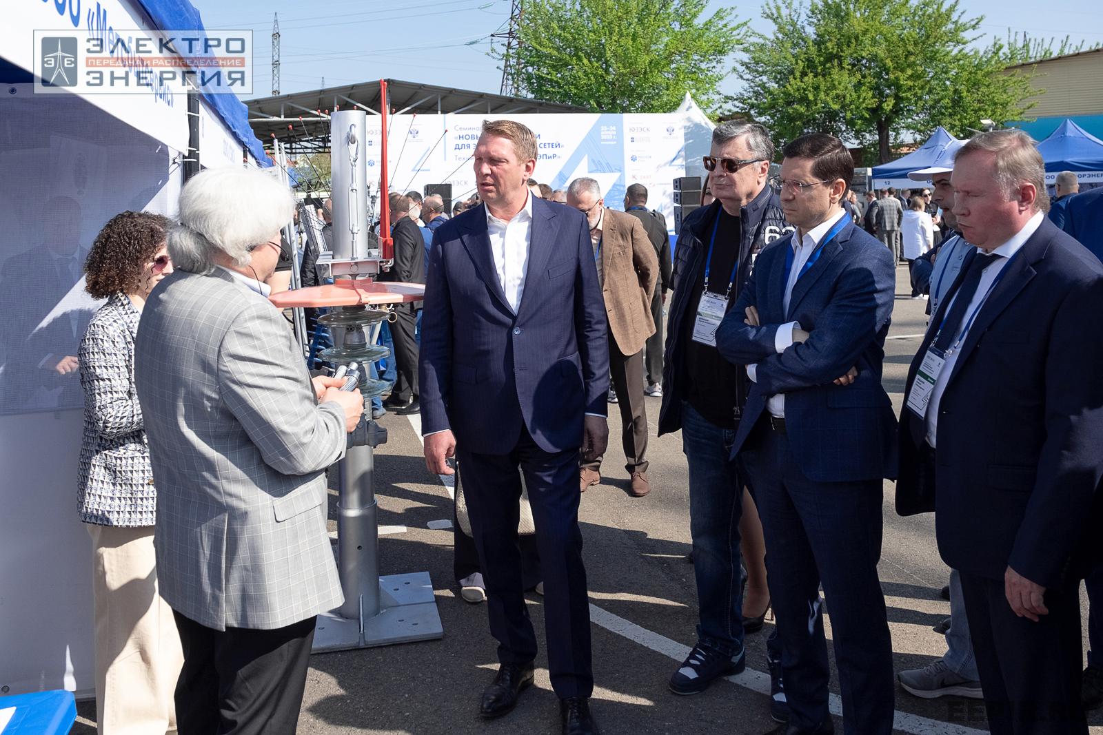 На семинаре-практикуме «Новые технологии для электрических сетей»