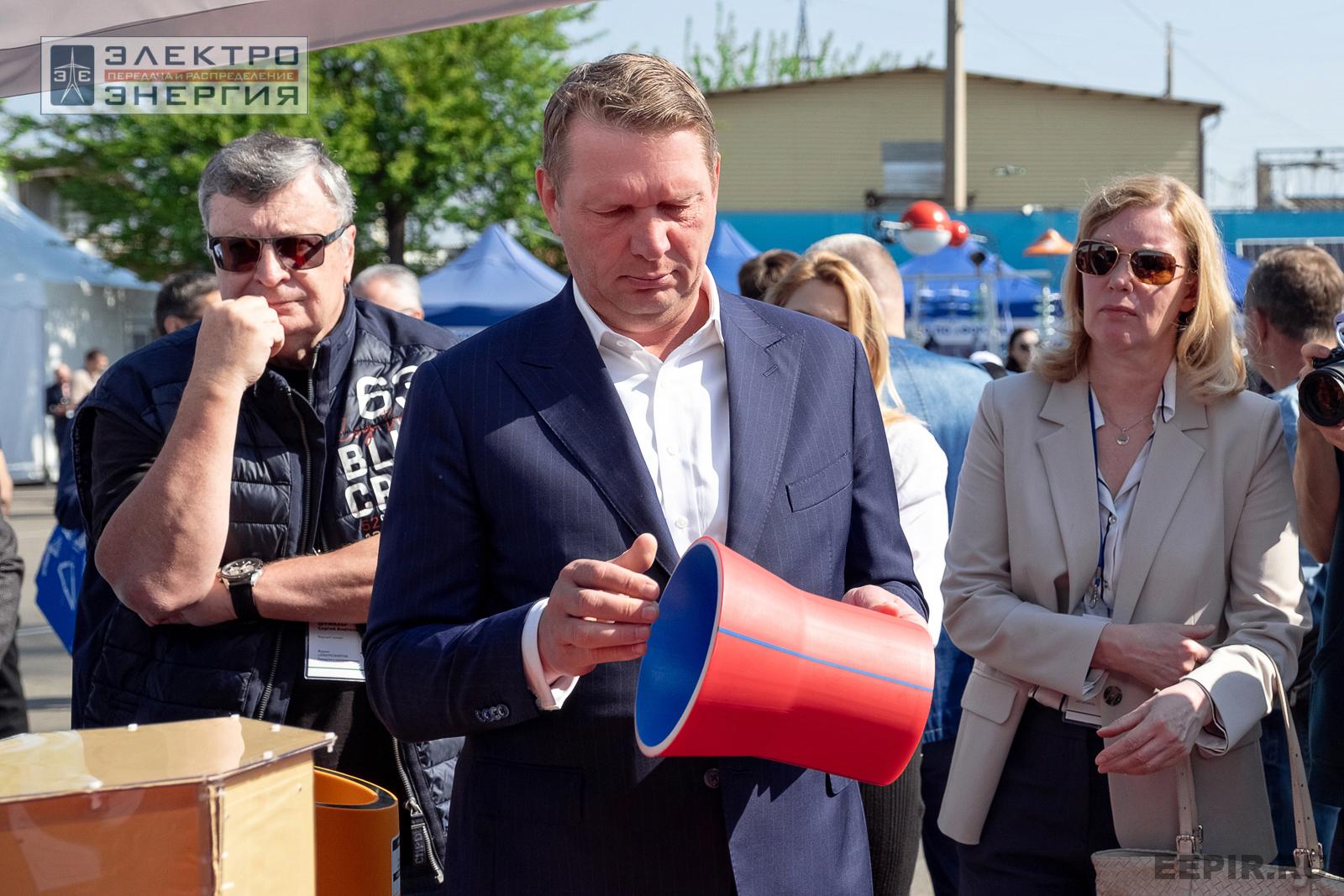 На семинаре-практикуме «Новые технологии для электрических сетей»