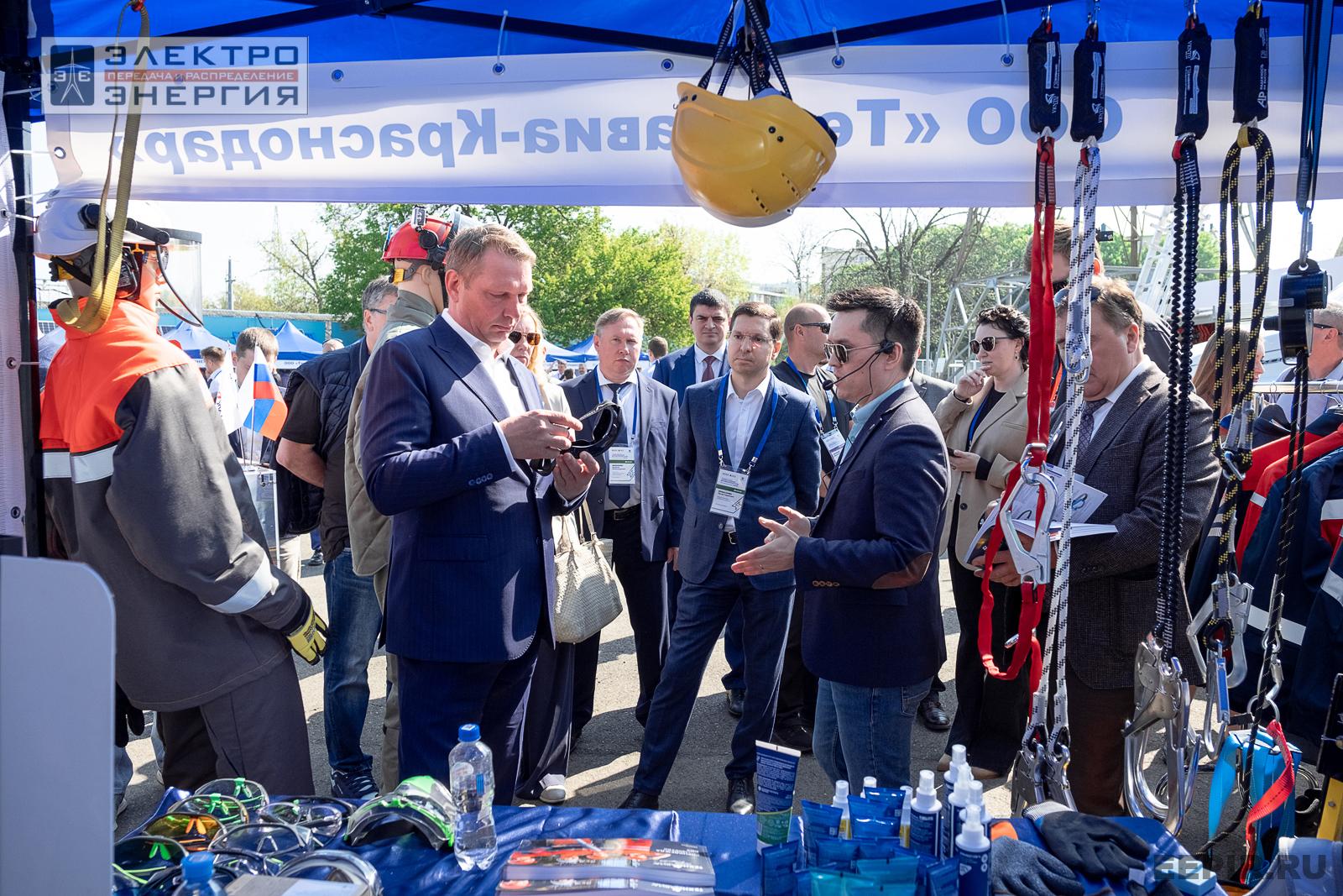 На семинаре-практикуме «Новые технологии для электрических сетей»