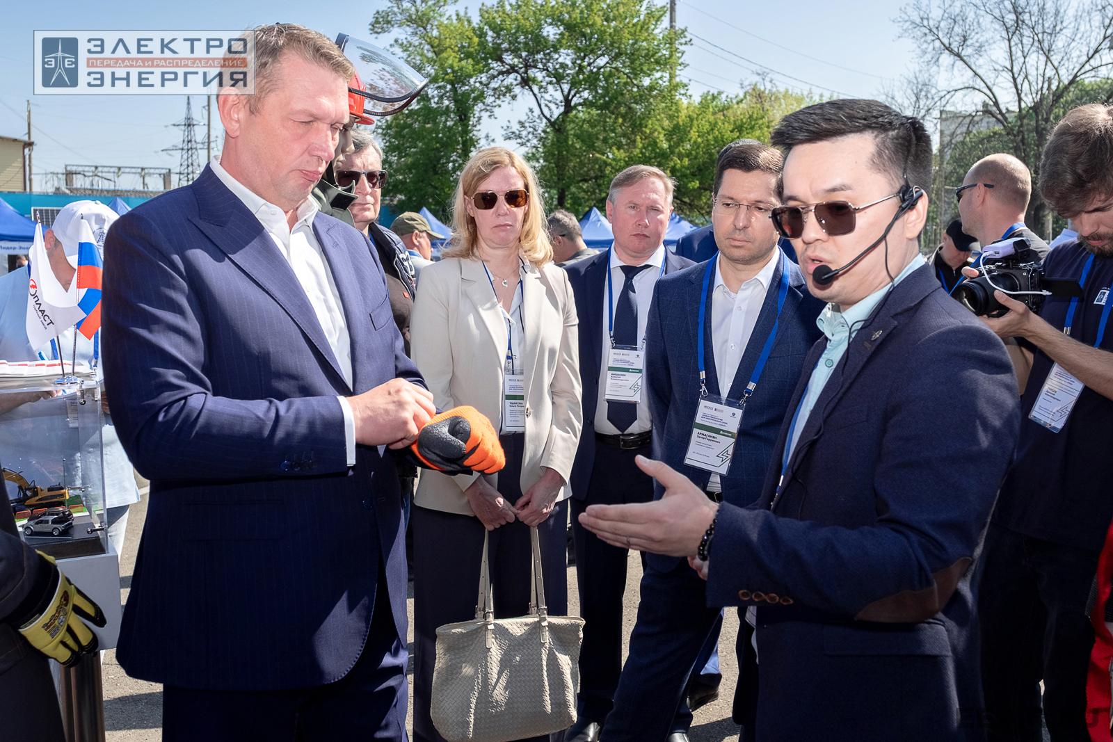 На семинаре-практикуме «Новые технологии для электрических сетей»