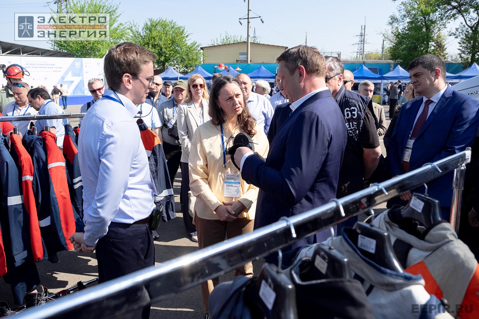 На семинаре-практикуме «Новые технологии для электрических сетей»
