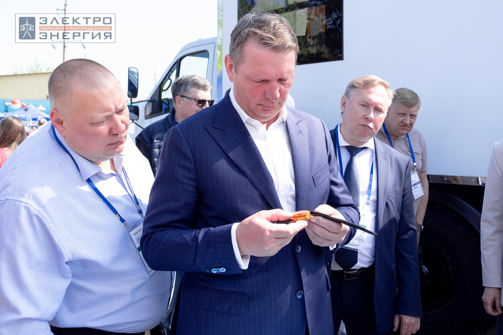 На семинаре-практикуме «Новые технологии для электрических сетей»