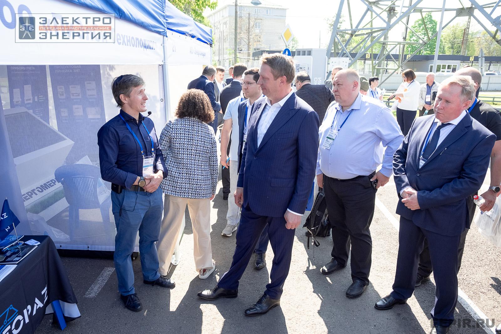 На семинаре-практикуме «Новые технологии для электрических сетей»