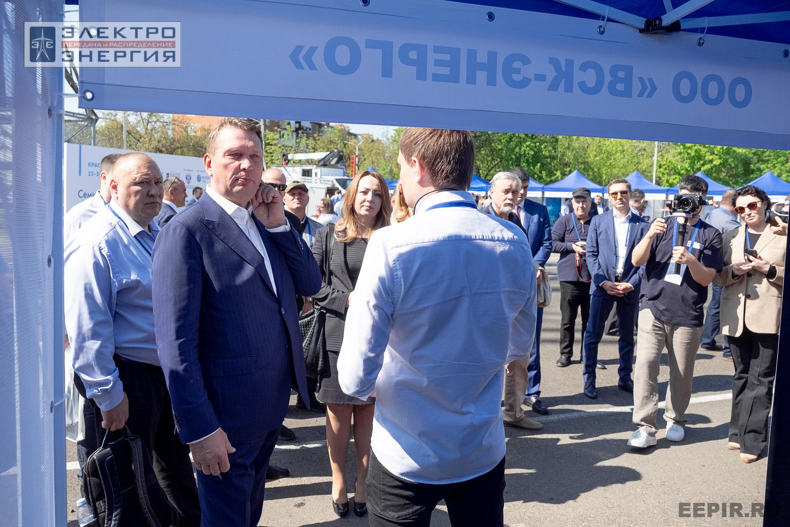 На семинаре-практикуме «Новые технологии для электрических сетей»