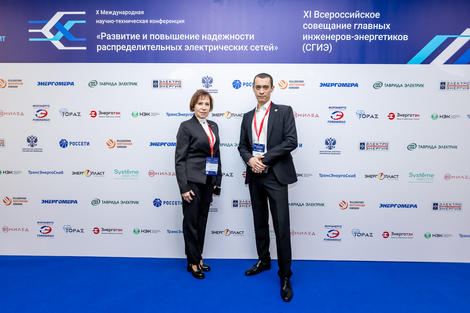 Пресс-волл фото