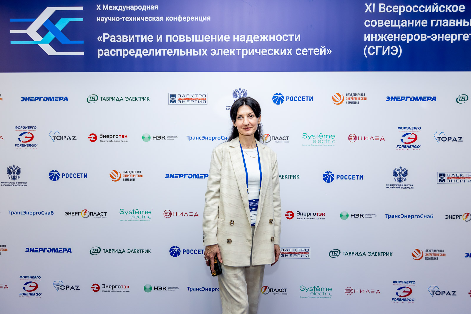 Пресс-волл фото