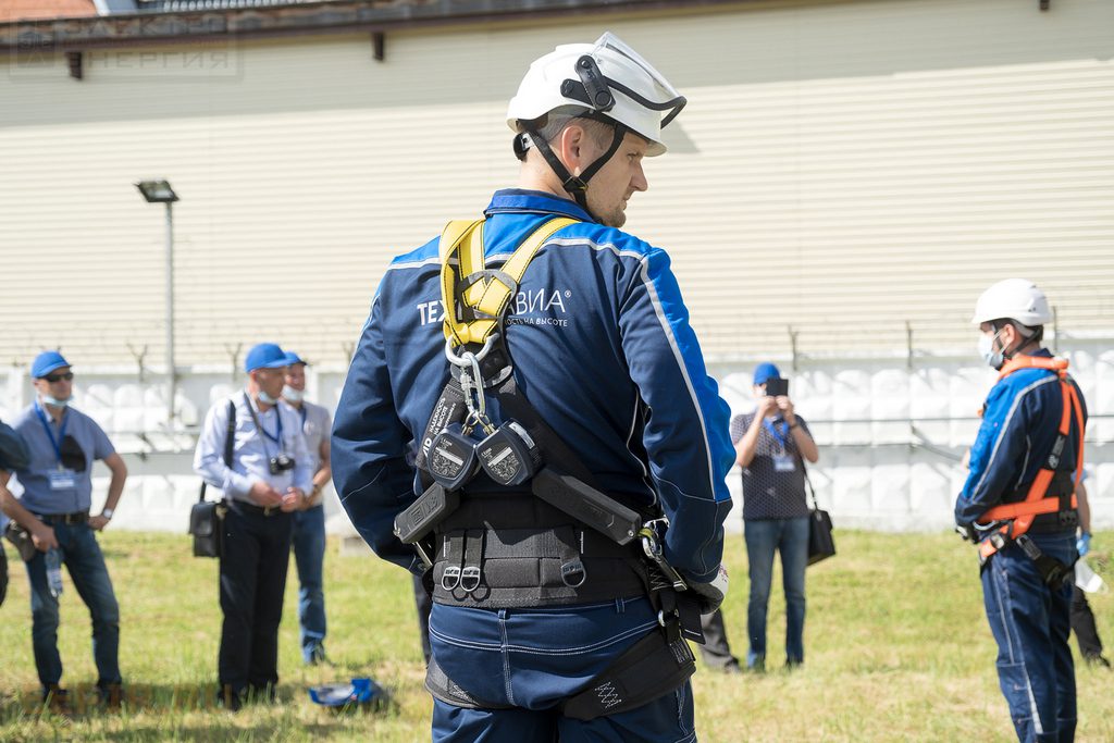 Практика применения электрозащитных средств и средств индивидуальной защиты в распределительных сетях 0,4-20 кВ. 25 – 27 августа 2020 г., Моск. область, г. Балашиха, Полигон ПС 157 «Горенки»
