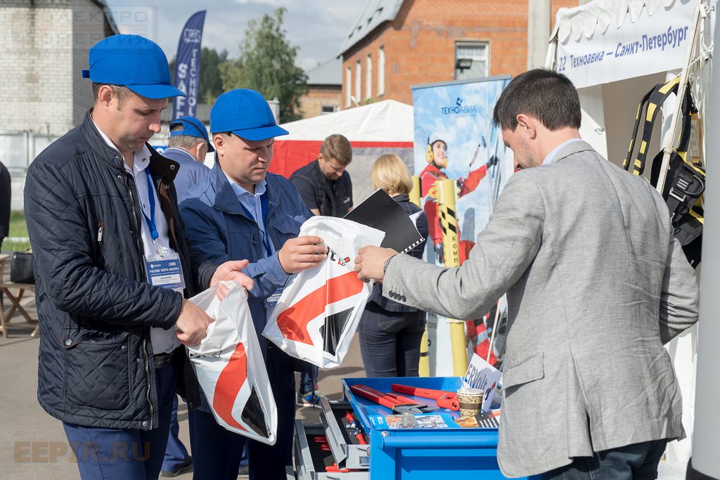 Практика применения электрозащитных средств и средств индивидуальной защиты в распределительных сетях 0,4-20 кВ. 25 – 27 августа 2020 г., Моск. область, г. Балашиха, Полигон ПС 157 «Горенки»
