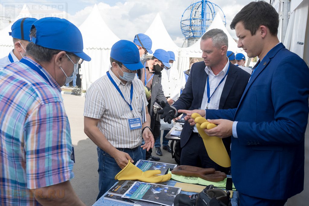 Практика применения электрозащитных средств и средств индивидуальной защиты в распределительных сетях 0,4-20 кВ. 25 – 27 августа 2020 г., Моск. область, г. Балашиха, Полигон ПС 157 «Горенки»
