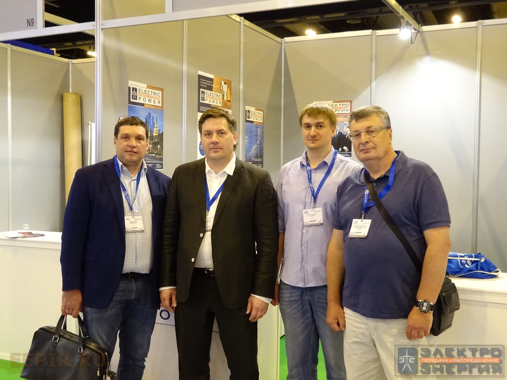 Представители российских компаний ПО «Форэнерго» и Компании «НИЛЕД» на стенде журнала «ЭЛЕКТРОЭНЕРГИЯ. Передача и распределение» на CIRED-2019 (Испания, Мадрид)