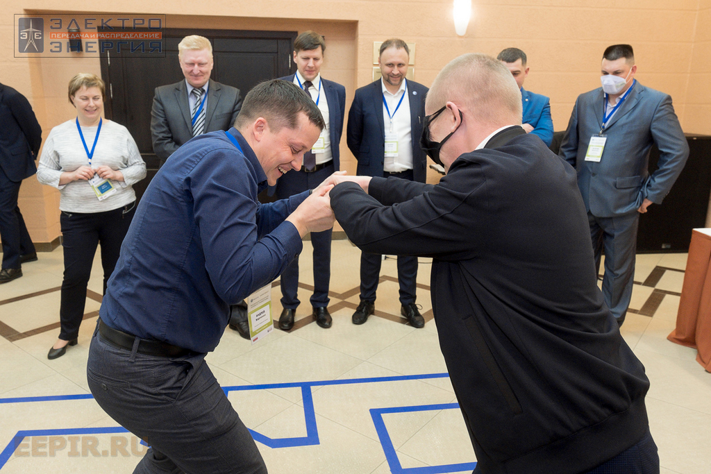 На совещании с руководителями подразделений охраны труда, производственной безопасности ДЗО ПАО «Россети»/филиалов ДЗО (МЭС)/ПО (ПМЭС) «Реализация концепции «нулевого травматизма Vision Zero»