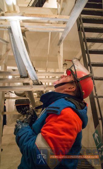 МОЭСК открывает секреты работы энергетиков в период паводка фото