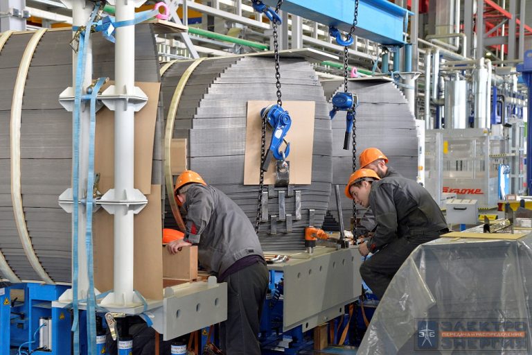 Пресс-тур на завод «Силовые Машины – Тошиба. Высоковольтные трансформаторы» фото