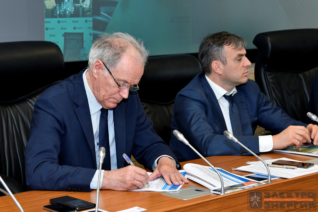 На заседании секции «Технологии и оборудование линий электропередачи» научно-технического совета (НТС) ПАО «Россети»