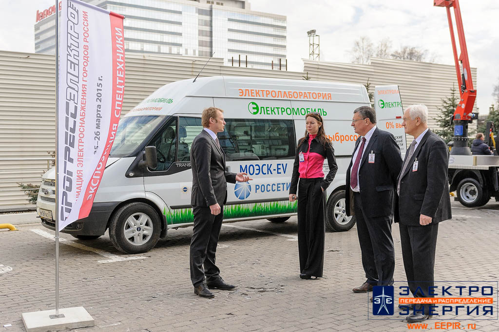 Новые технологии требуют новой идеологии фото