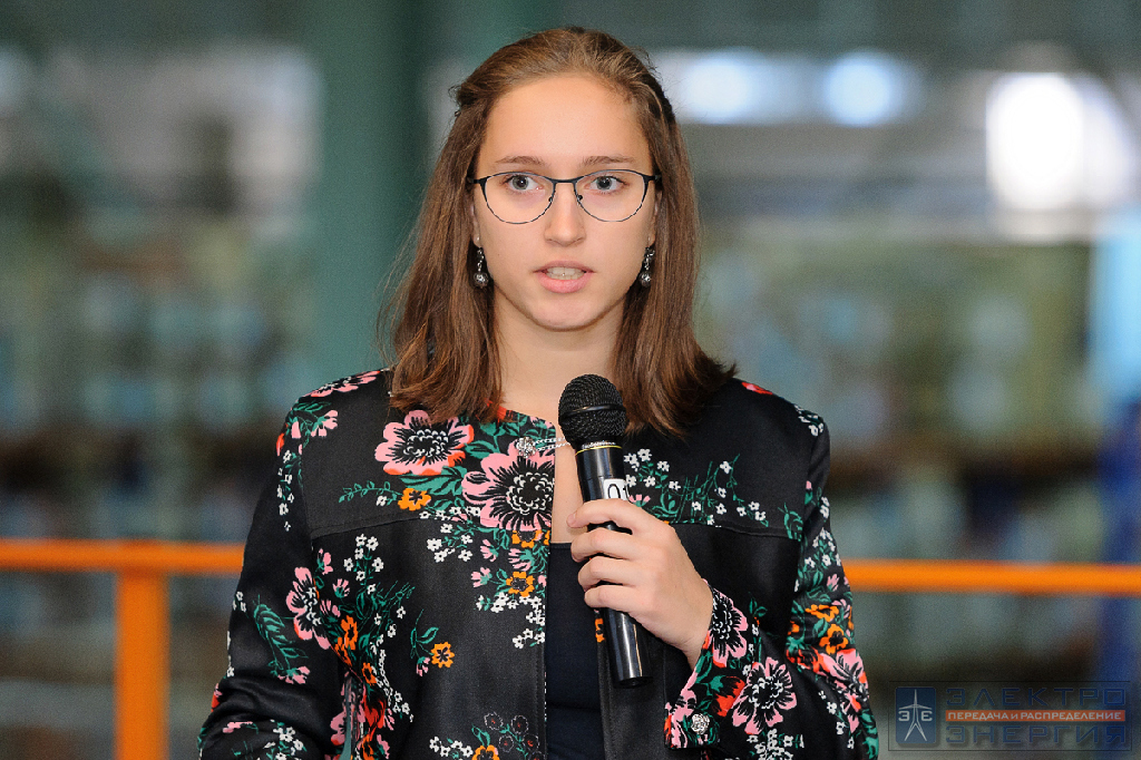 Рослова Кристина, студентка ИЭЭ «НИУ «МЭИ» (гр.Э-12-15)
