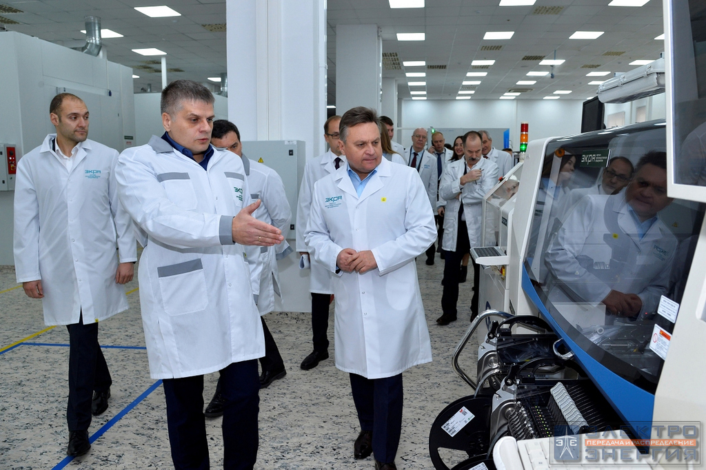 Визит делегации Минэнерго России и представителей энергетических компаний во главе с Заместителем Министра энергетики РФ Андреем Черезовым на производство ООО НПП «ЭКРА»
