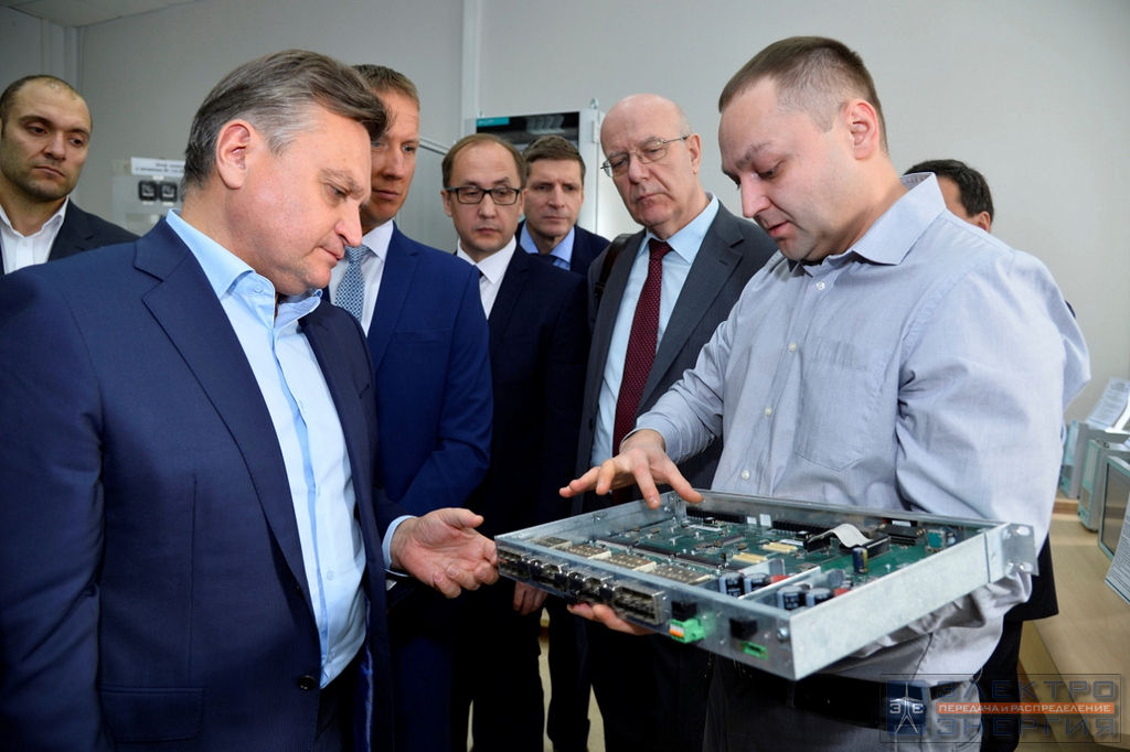 Визит делегации Минэнерго России и представителей энергетических компаний во главе с Заместителем Министра энергетики РФ Андреем Черезовым на производство ООО НПП «ЭКРА»
