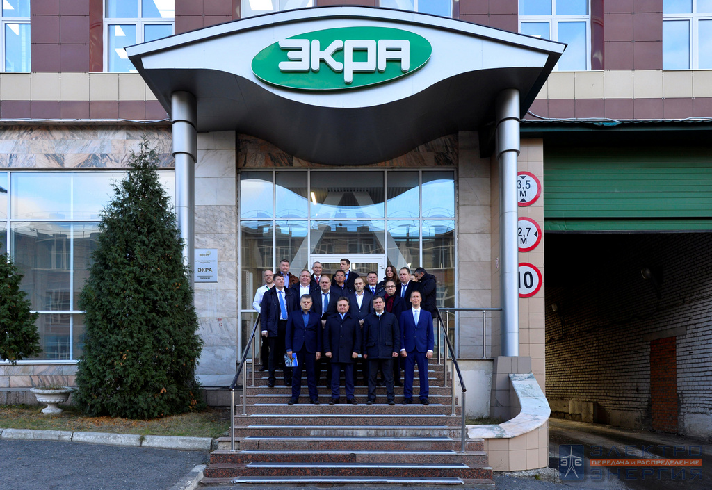 Визит делегации Минэнерго России и представителей энергетических компаний во главе с Заместителем Министра энергетики РФ Андреем Черезовым на производство ООО НПП «ЭКРА»
