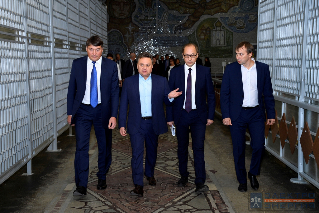 Визит делегации Минэнерго России и представителей энергетических компаний во главе с Заместителем Министра энергетики РФ Андреем Черезовым на производство АО «ЭЛАРА»
