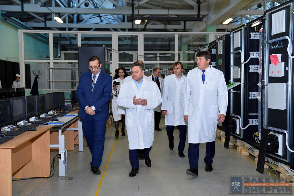 Визит делегации Минэнерго России и представителей энергетических компаний во главе с Заместителем Министра энергетики РФ Андреем Черезовым на производство АО «ЭЛАРА»
