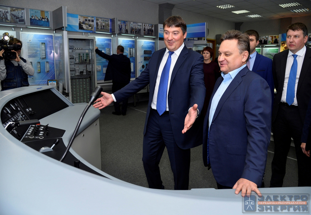 Визит делегации Минэнерго России и представителей энергетических компаний во главе с Заместителем Министра энергетики РФ Андреем Черезовым на производство АО «ЭЛАРА»
