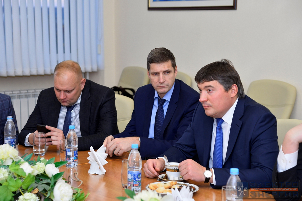 Визит делегации Минэнерго России и представителей энергетических компаний во главе с Заместителем Министра энергетики РФ Андреем Черезовым на производство АО «ЭЛАРА»
