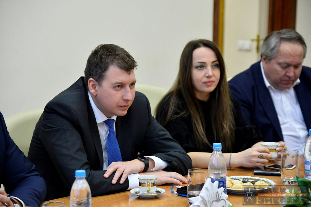 Визит делегации Минэнерго России и представителей энергетических компаний во главе с Заместителем Министра энергетики РФ Андреем Черезовым на производство АО «ЭЛАРА»
